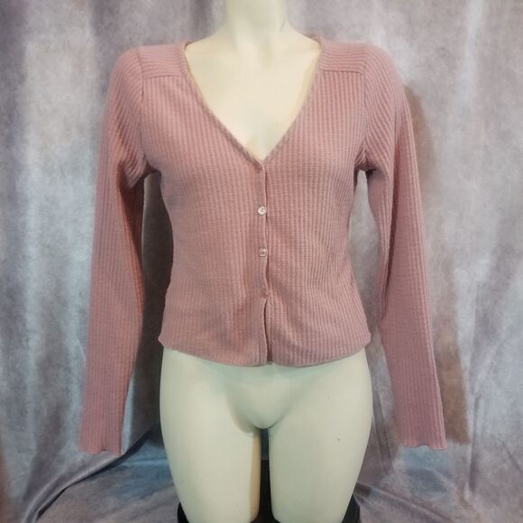 Socialite Pink Button Down Top Size Small‎ - Picture 2 of 5